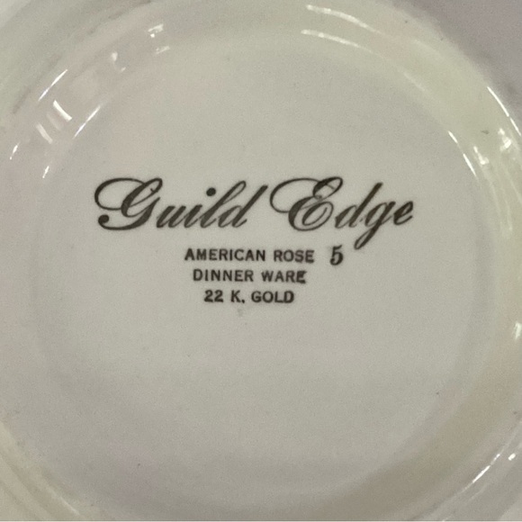 Guild Edge American Rose 22K Gold Vintage White Decorative Serving Bowl - Picture 2 of 6